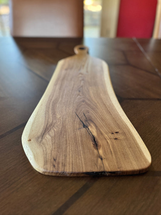 Walnut Charcuterie Board / Serving Tray